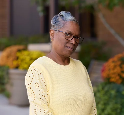 Viola Gladden-Price