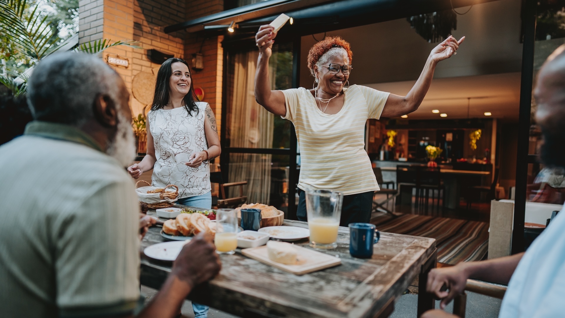 Community and Connection: Surprising Keys to a Healthy Aging Lifestyle